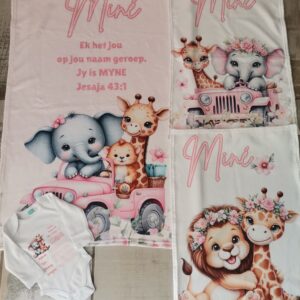Fleece kombersie,geboorte dag vessie & spoegdoekies combo